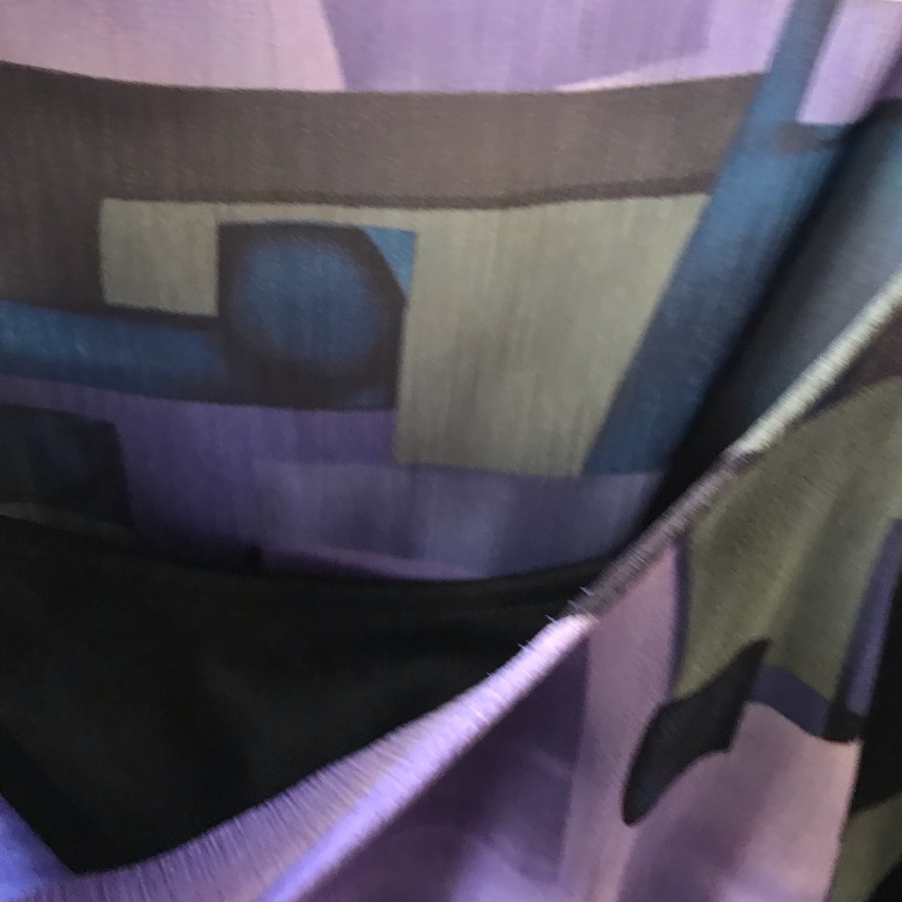 ABSTRACT COLORFUL BLOUSE!! - Picture 4 of 5